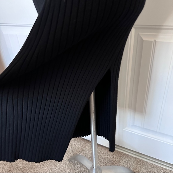 WAYF BFF Dede x Emily Hollie Long Sleeve Sweater Dress Black - Picture 5 of 8